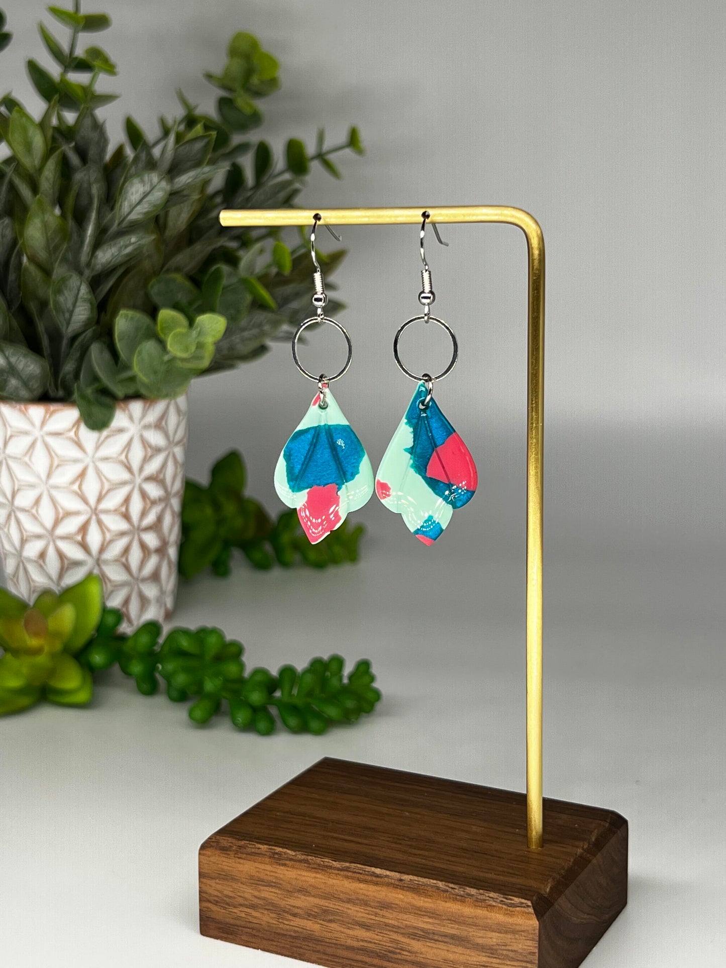 Scallop Teardrop Aqua Dangle